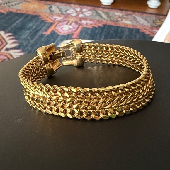 Monet Jewelry - MONET Mesh Chain Gold Plated Link Chain Bracelet Vintage